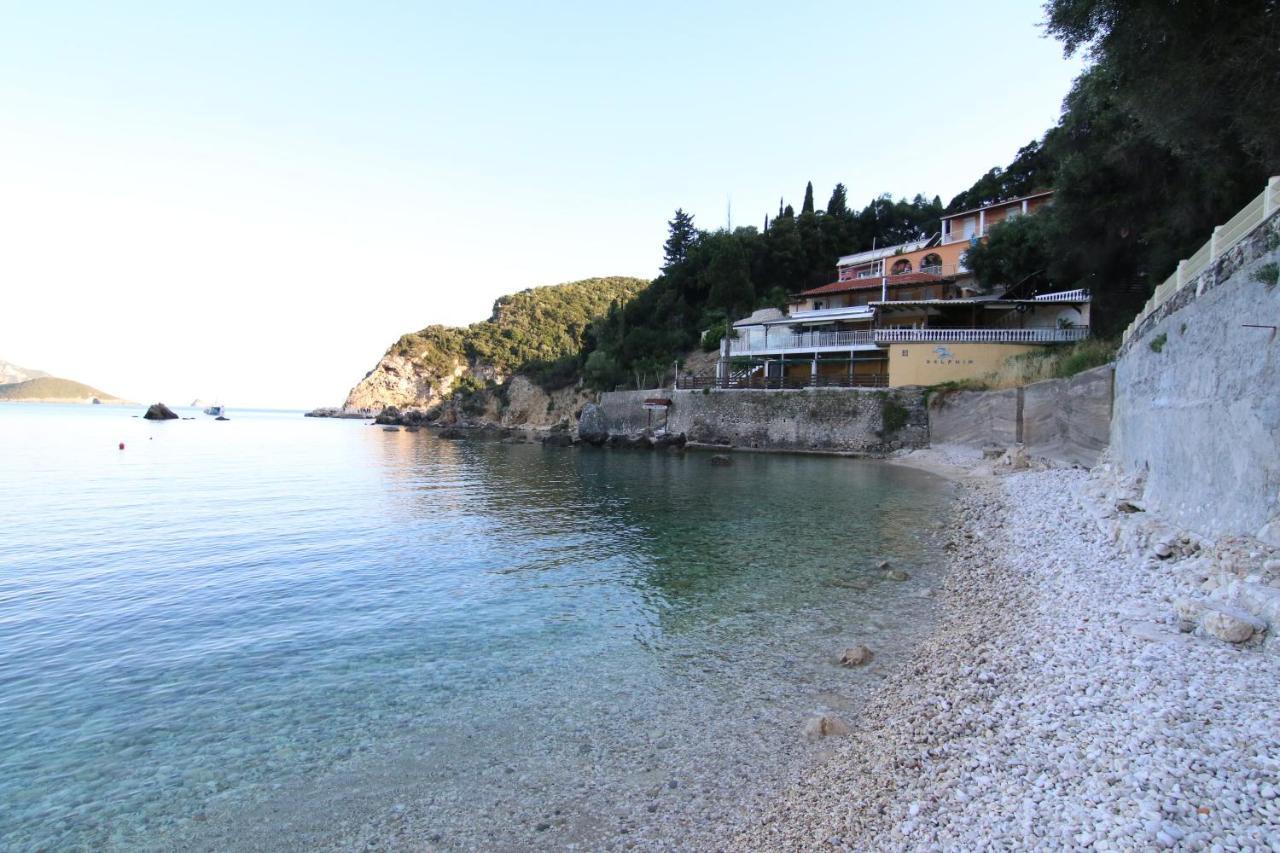 Sea Breeze Apartment Палеокастрица Екстериор снимка